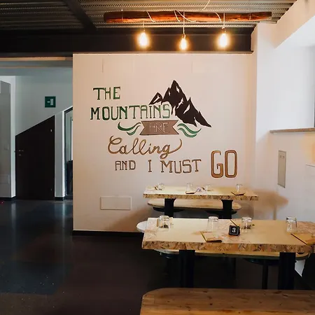 Campo Imperatore Vandrerhjem *